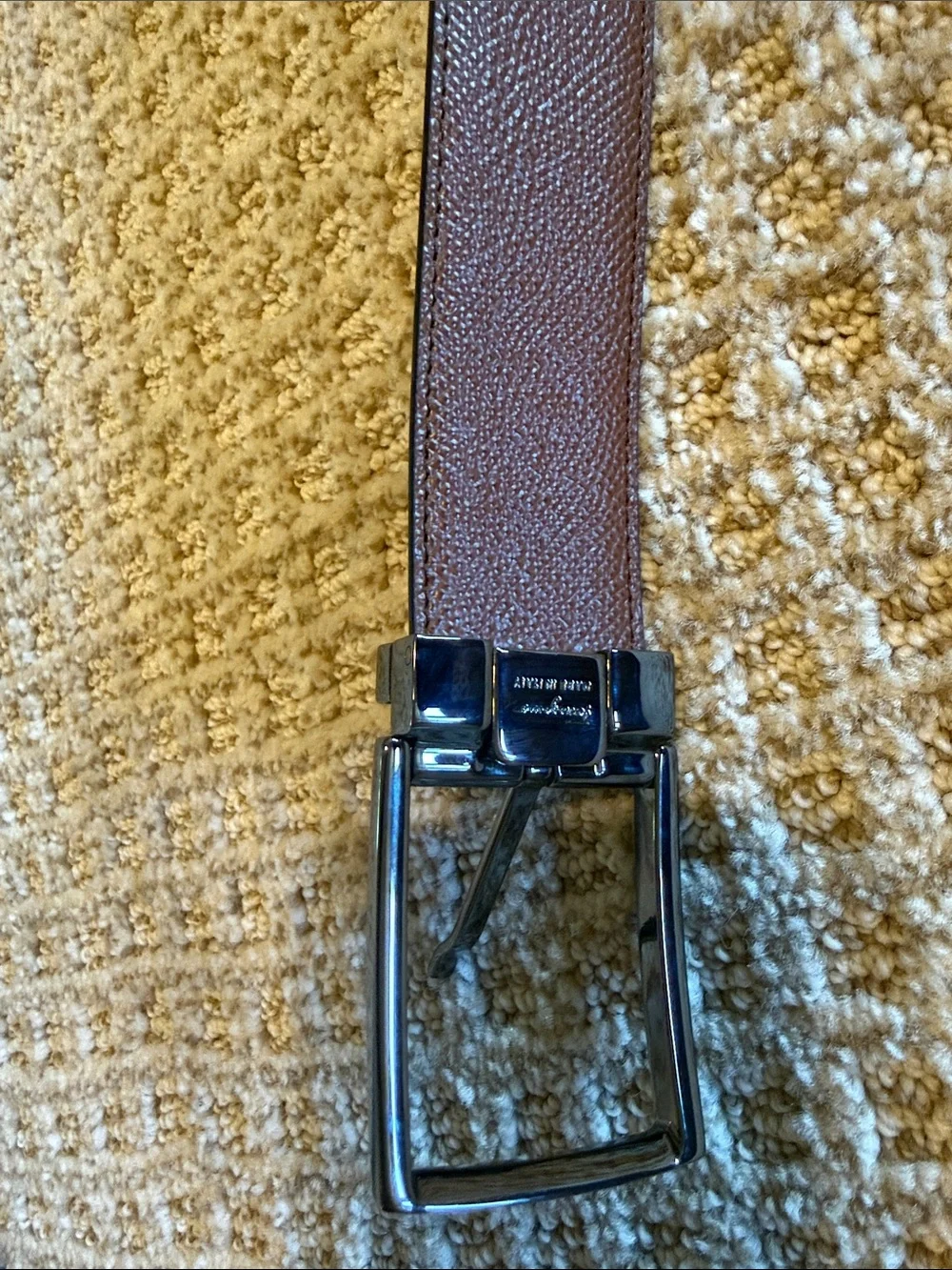 Men’s NWT Salvatore Ferragamo Gancini reversible brown black belt sz 105